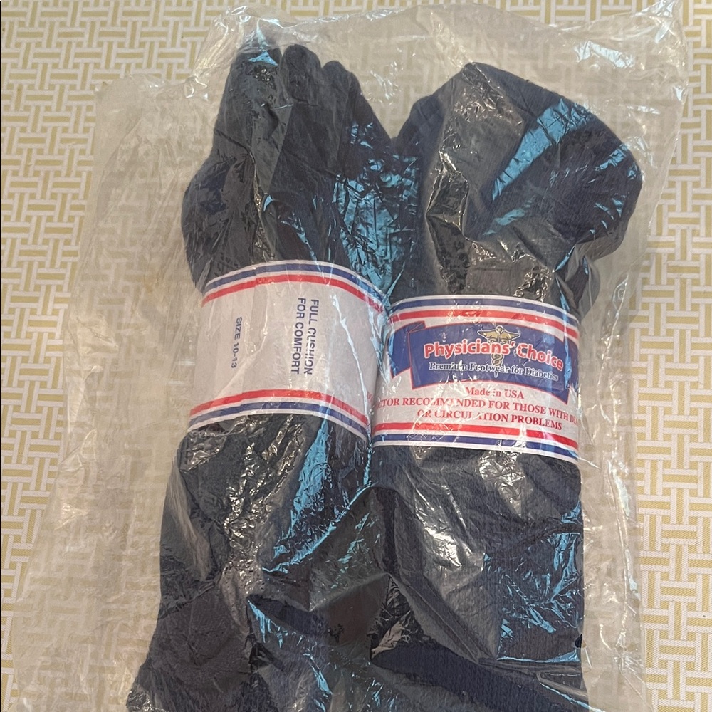 Black Compression Socks - Picture 5 of 6